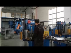 วัสดุนี้ถูกออกแบบให้กับเครื่องตัดที่ใช้ในการผลิตสกรู