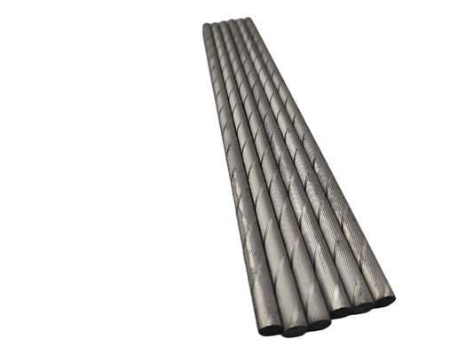 คุณภาพ  Customizable Length Ground Surface Finish Cemented Carbide Helical Rods for Precision Cutting โรงงาน
